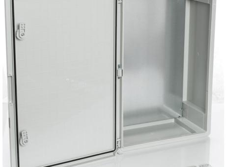 Пластиковый шкаф с непрозрачной дверцей и монтажной панелью Plastim PP3010 (500х700х250)