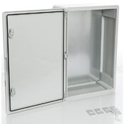 Пластиковый шкаф с непрозрачной дверцей и монтажной панелью Plastim PP3010 (500х700х250)