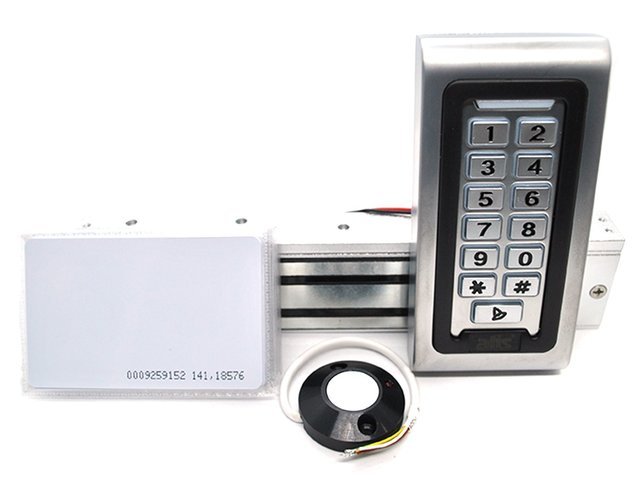Комплект системы контроля доступа Accordtec №90 с кодонаборной панелью и электромагнитным замком ( вес удержания до 295 кг.)